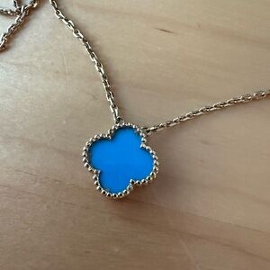 4 Leaf Clover Unbranded VCA Alhambra Style Necklace 10k Gold